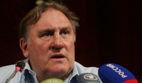 Gerard Depardieu And Liz Hurley Press Conference - Grozny