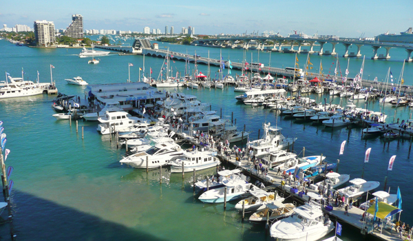 Sea_Isle_Marina_Miami_Florida_left_20100213