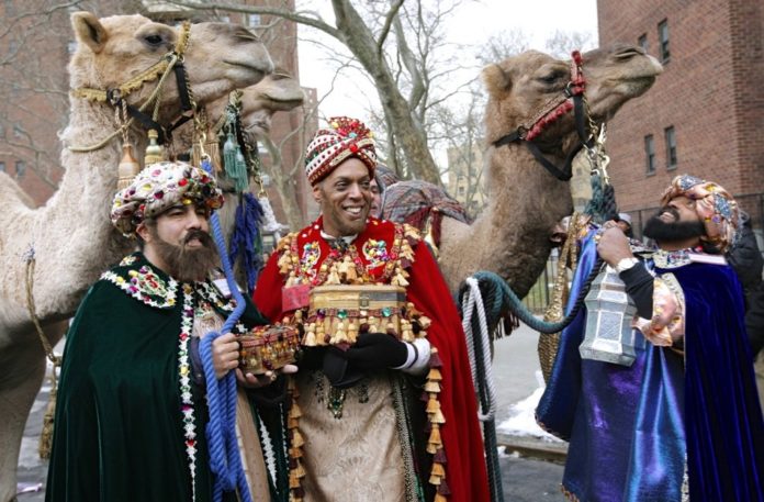 three-kings-parade-celebrates-epiphany-new-york-33-1024x672