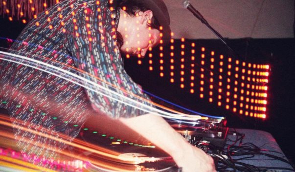 kaviar disco club