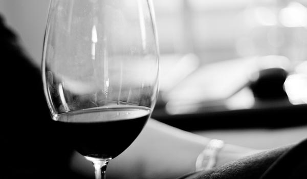 wine-glass-110988_640-2
