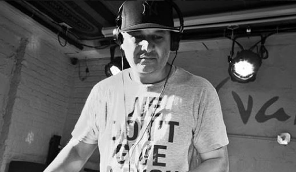 dj poska