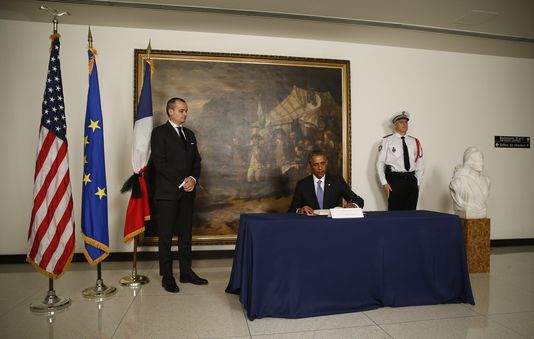 barack-obama-a-l-ambassade-de-france