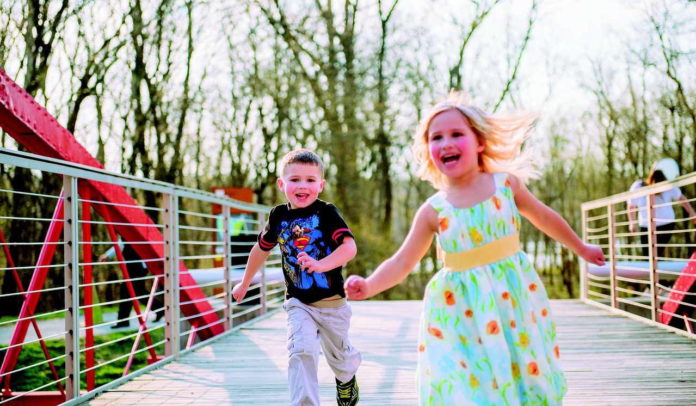 kids-running-348159_1280