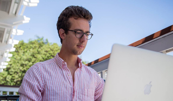 Xavier de Ryckel, Downtown App.