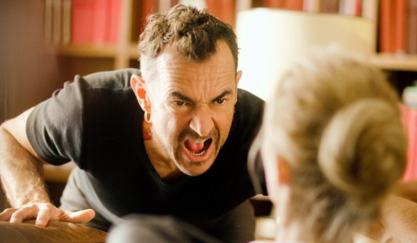 « 9 Mois Ferme» , un film d'Albert Dupontel