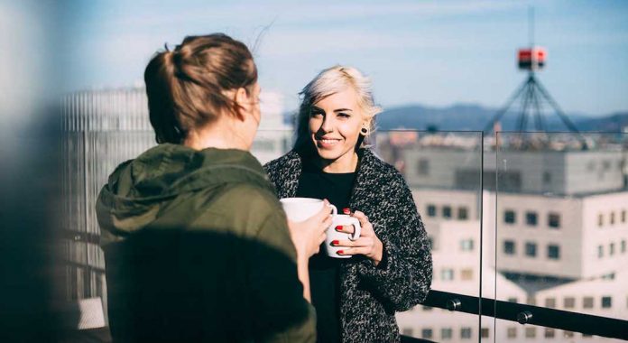 Shapr-RooftopGirls