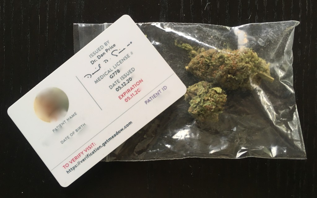 La Medical Marijuana Identification Cards (MMIC), l’autre carte verte américaine. (Crédit : Klervi Drouglazet)