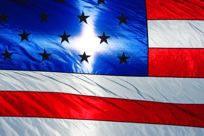 american-flag-1272115_1280