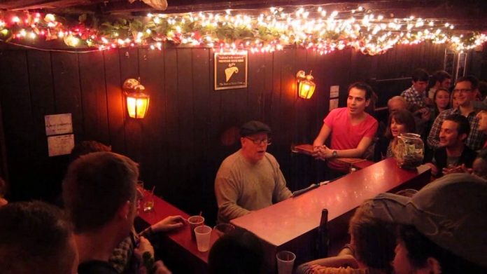 piano bar couv