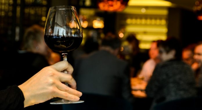 restaurant-person-people-hand