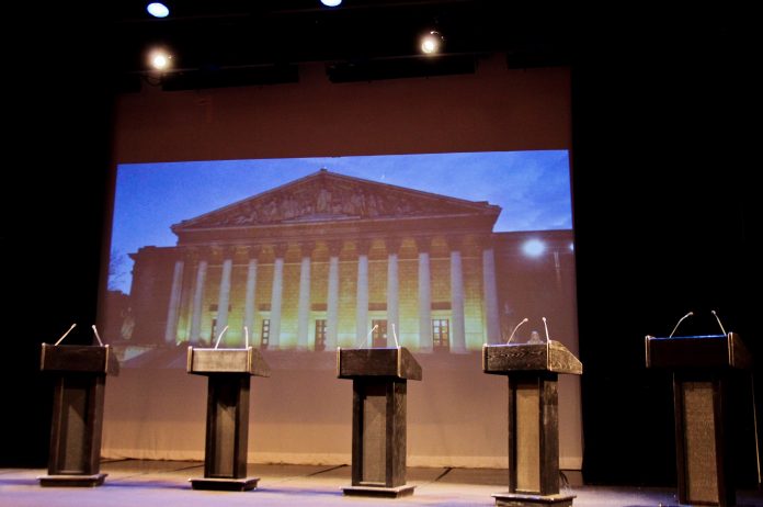 DebatFIAF-12