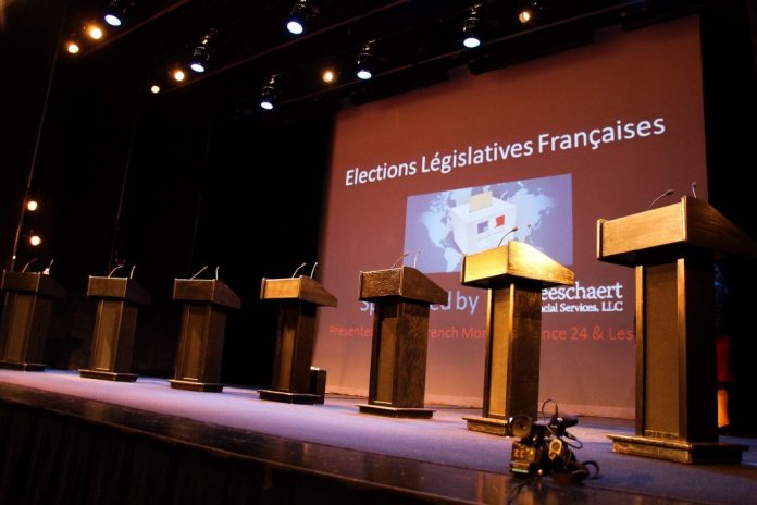DebatFIAF-16