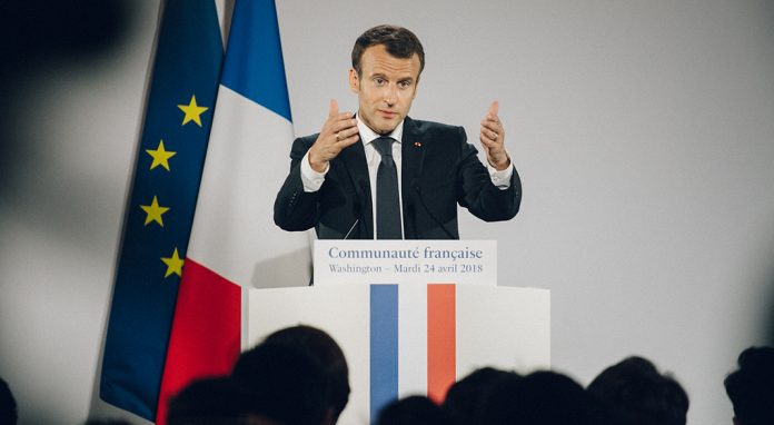 Emmanuel Macron Nastasia Peteuil
