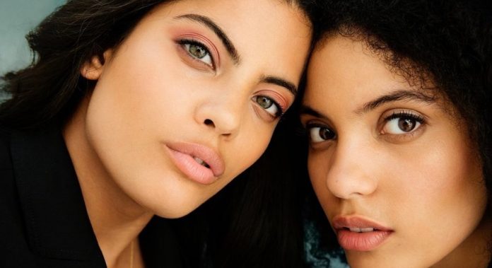 ibeyi1007_wide-a393d3ccd4788a1257e0381ad8ef93f82497c74b-s900-c85
