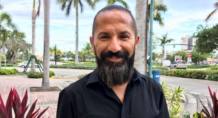 Abdellah Tayeb Pacha français