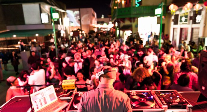 KCRW Presents : Chinatown Summer Nights - Photographs by Paul R. Giunta