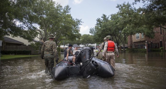 4th Reconnaissance Marines support rescue efforts in wake of Hurricane Harvey