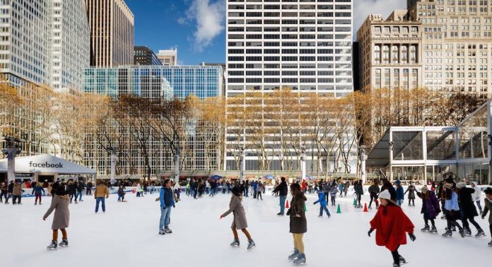 Winter_Village_-_2016-11-11_-_Colin_Miller_(100)