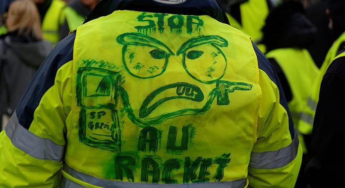 Aux Etats Unis Des Gilets Jaunes Peu Nombreux Mais Motivés