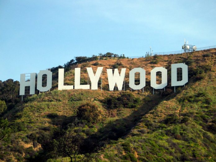 2015-03-hollywood-sign-closeup_1024.jpg