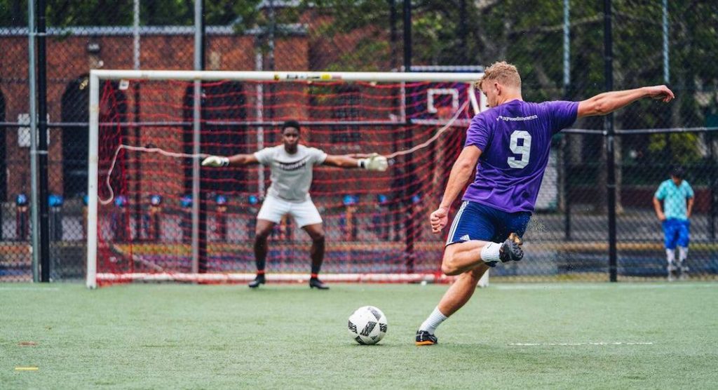 Où jouer au foot à New York ? French Morning US
