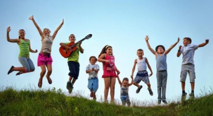 ateliers-enfants-vero-french-classes-on-the-road