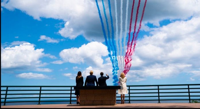 trump macron dday (1)