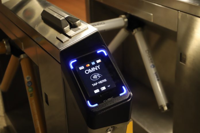 OMNY Métro New York OMNY permet le paiement sans contact du métro