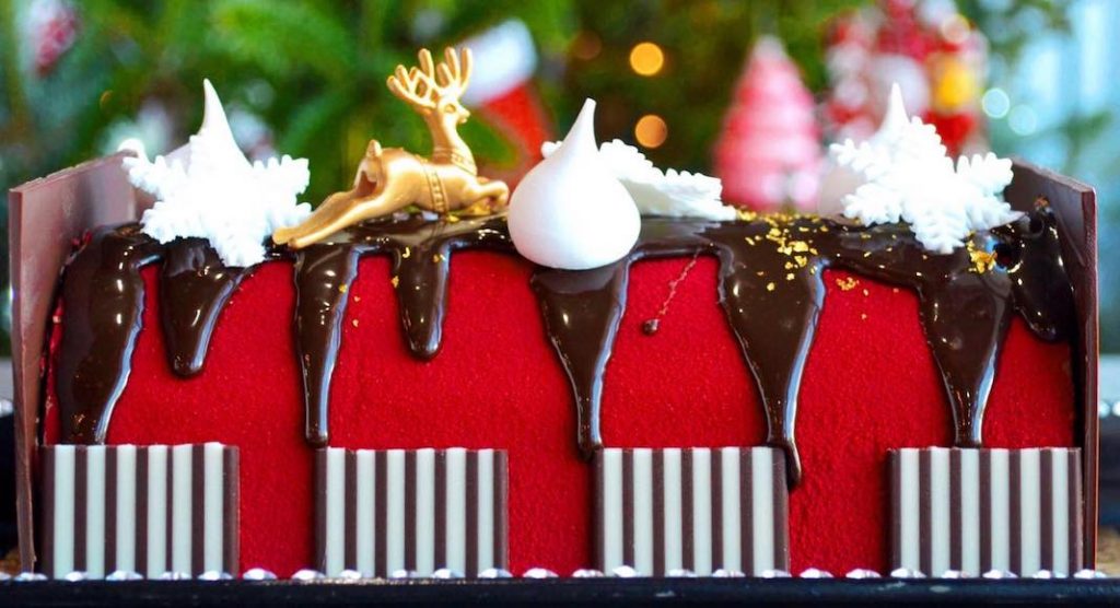 Bûche de Noël - Maison Valentine Miami Beach