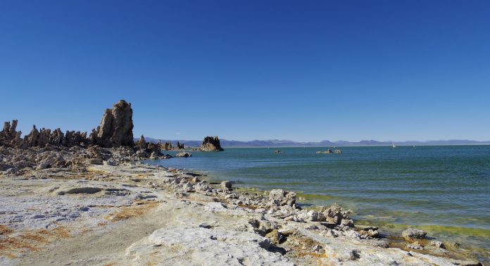 mono lake