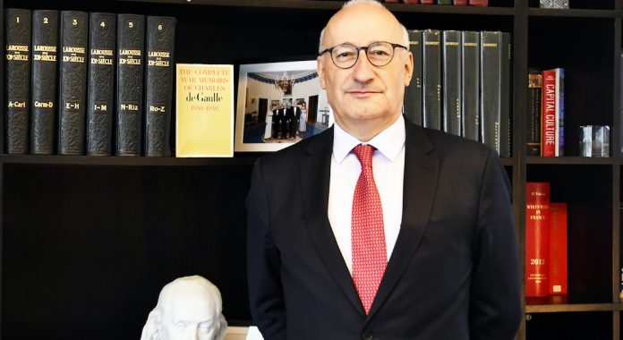 philippe etienne ambassadeur