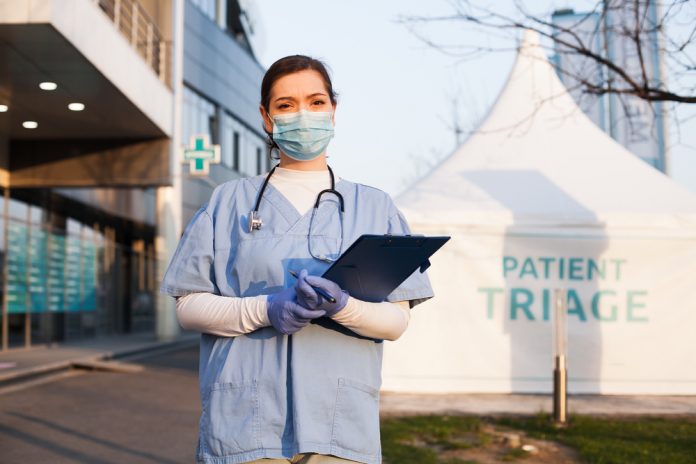 Médecin test covid