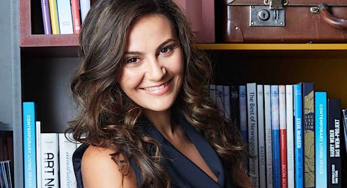 Amel Derragui