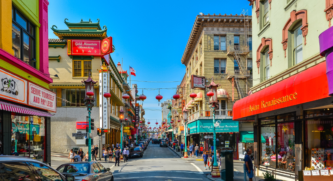 La rue principale de Chinatown à San Francisco © Jejim - Shutterstock